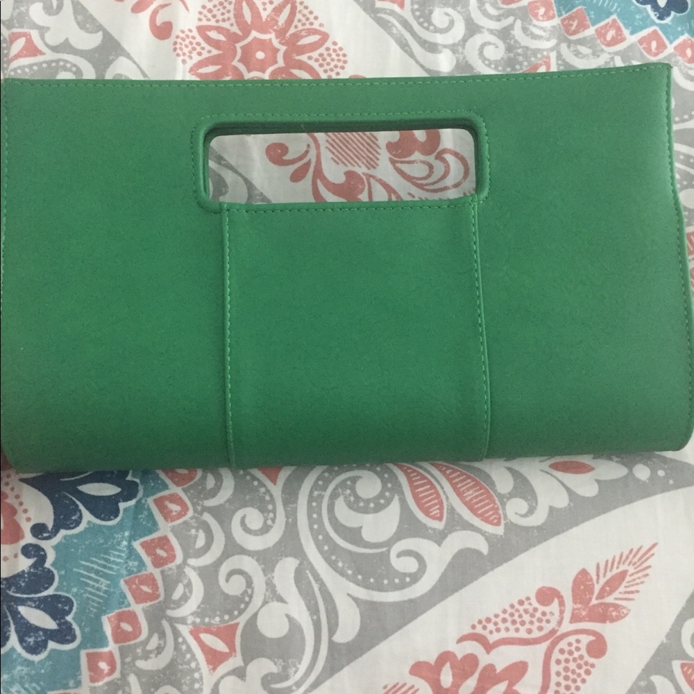 Cute Clutch